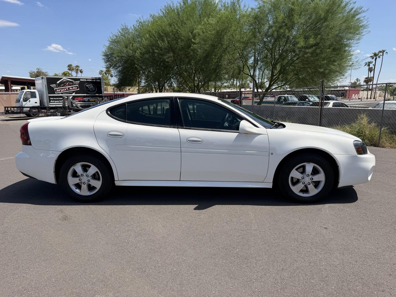 pontiac grand prix 2007 2G2WP552271205111 image pontiac grand prix 2007 2G2WP552271205111 image